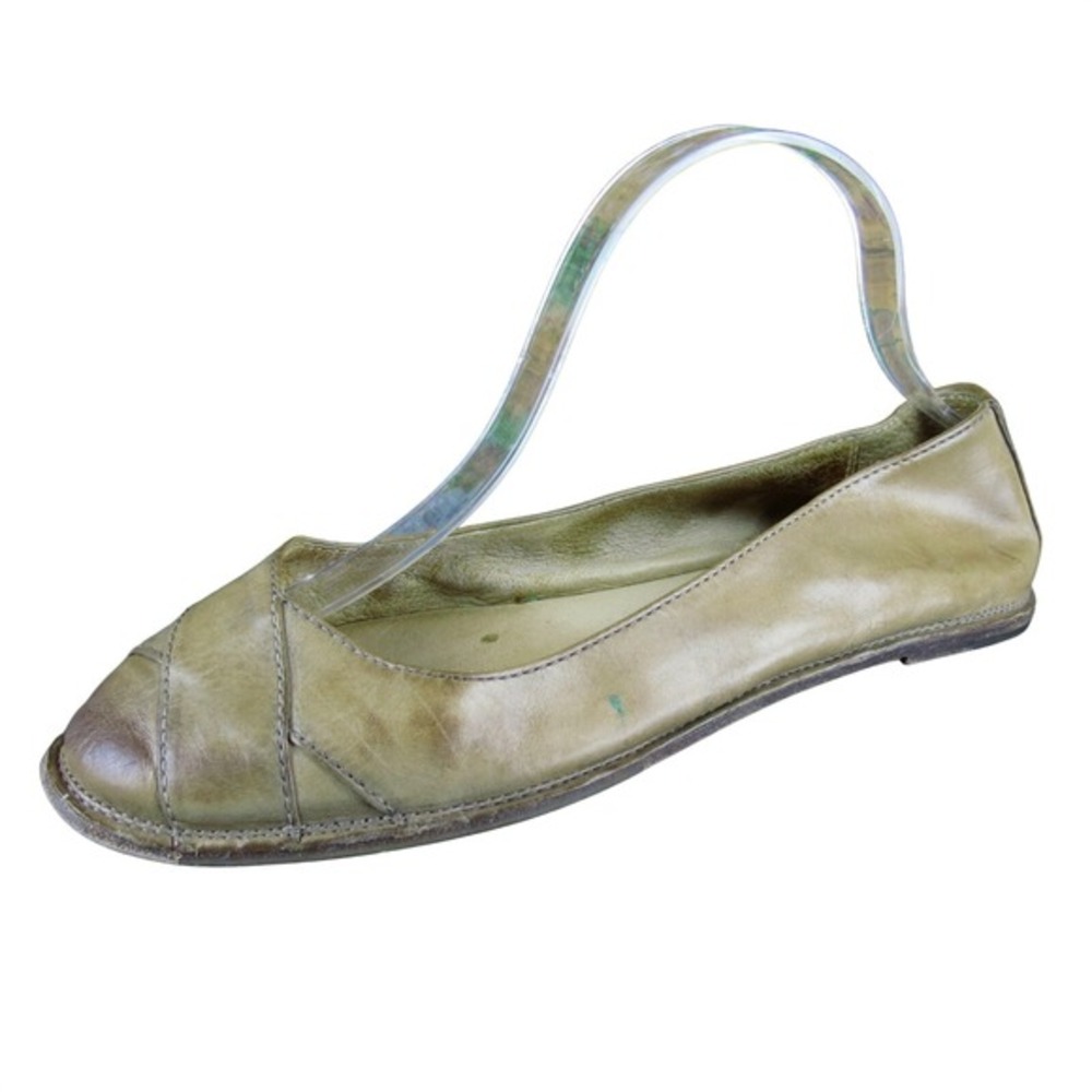 Frye Women 8 Tan Leather Flats Classic Cap Toe Ballet Shoes Casual Comfort